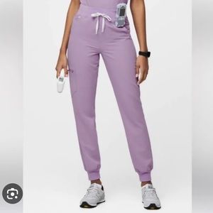 Figs Lavender Dew Zamora Petite Jogger Pant